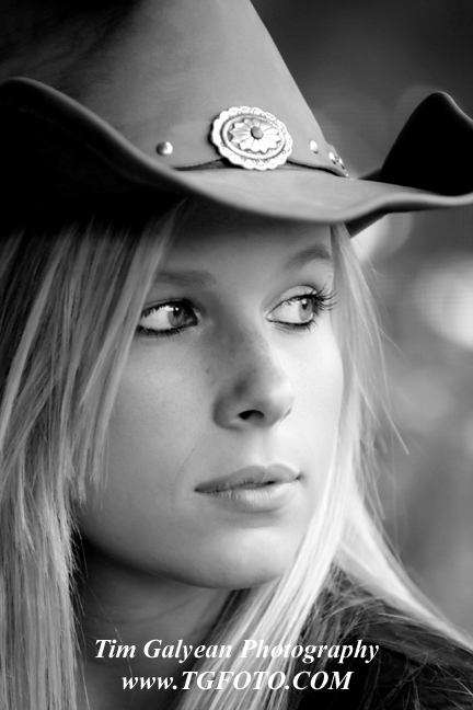 Olathe,senior,pictures,Cowboy hat,horse,senior,schedule,louisburg,paola,ks black and white,gardner,edgerton,high school,affordable,cheap,discount,sale